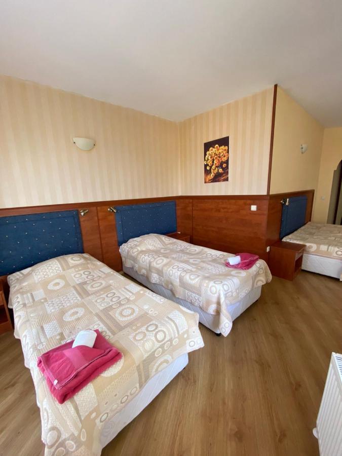 Pancho Family Hotel Kranevo Exteriör bild