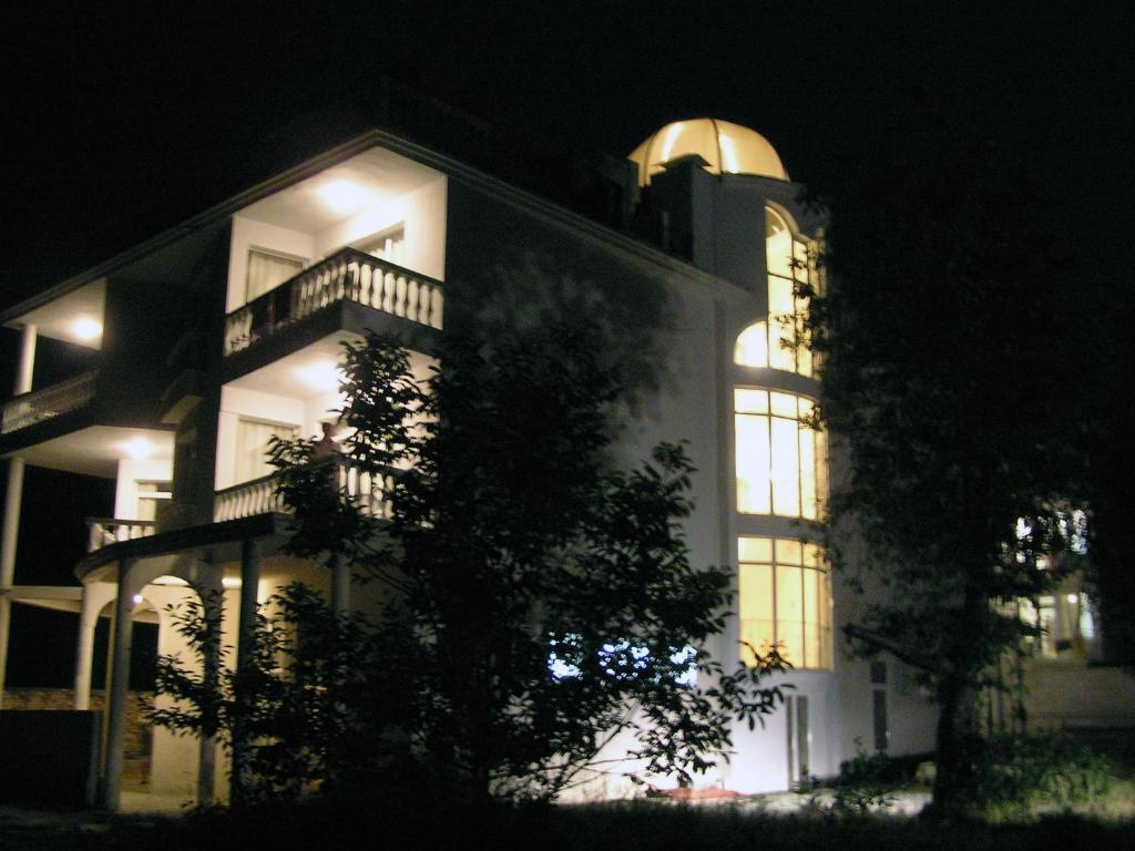 Pancho Family Hotel Kranevo Exteriör bild
